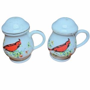 2 for $20 ⭐️ Vintage Cardinal Bird Ceramic Salt and Pepper Shakers Unmarked